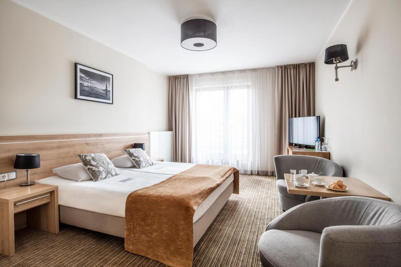 Mercure Brant Готель